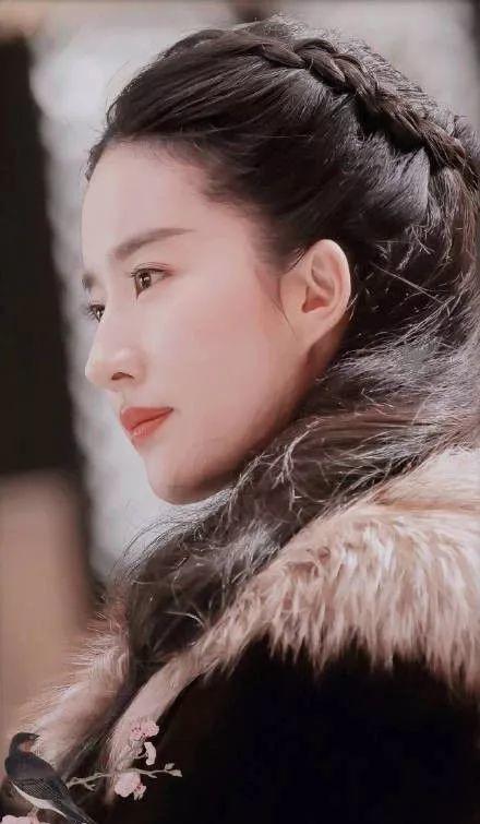 娱乐吃瓜君刘亦菲是谁啊,娱乐吃瓜界的璀璨明星 第1张 娱乐吃瓜君刘亦菲是谁啊,娱乐吃瓜界的璀璨明星 第1张